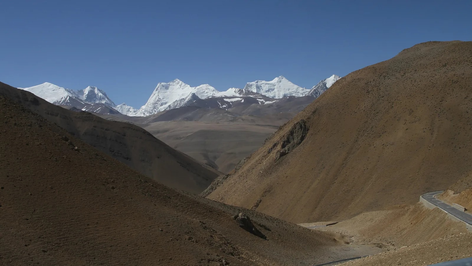 The Friendship Highway climbing across the Tibetan plateau