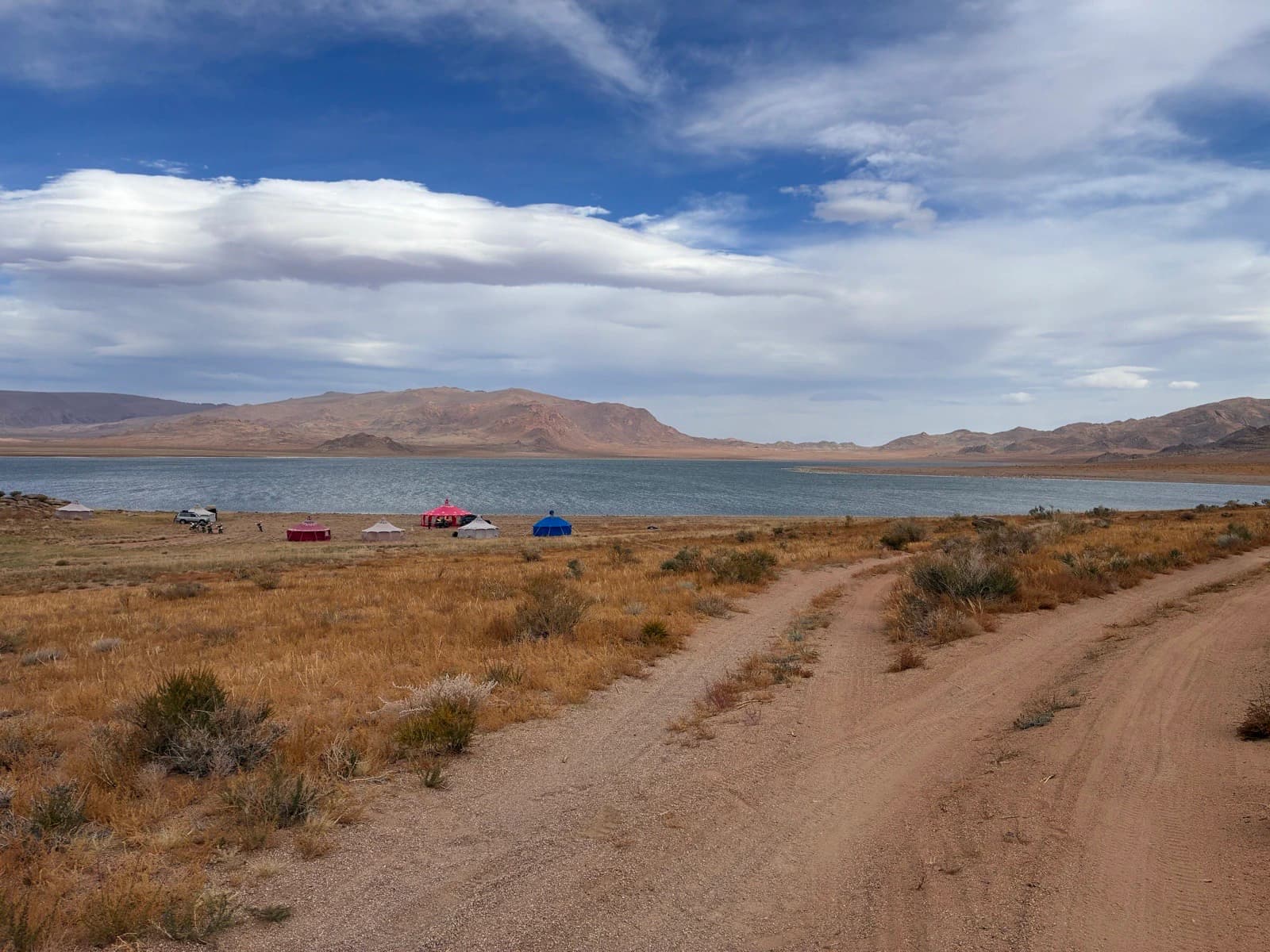 Dirt track leading to a lake in Mongolia